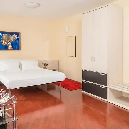 Pelister スコピエ