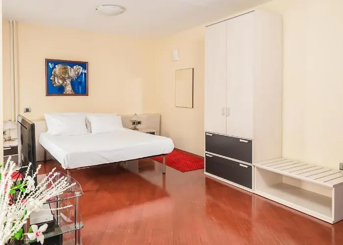 Pelister スコピエ