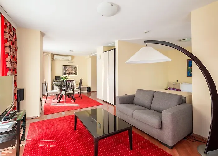 ベッド・アンド・ブレックファスト Pelister スコピエ